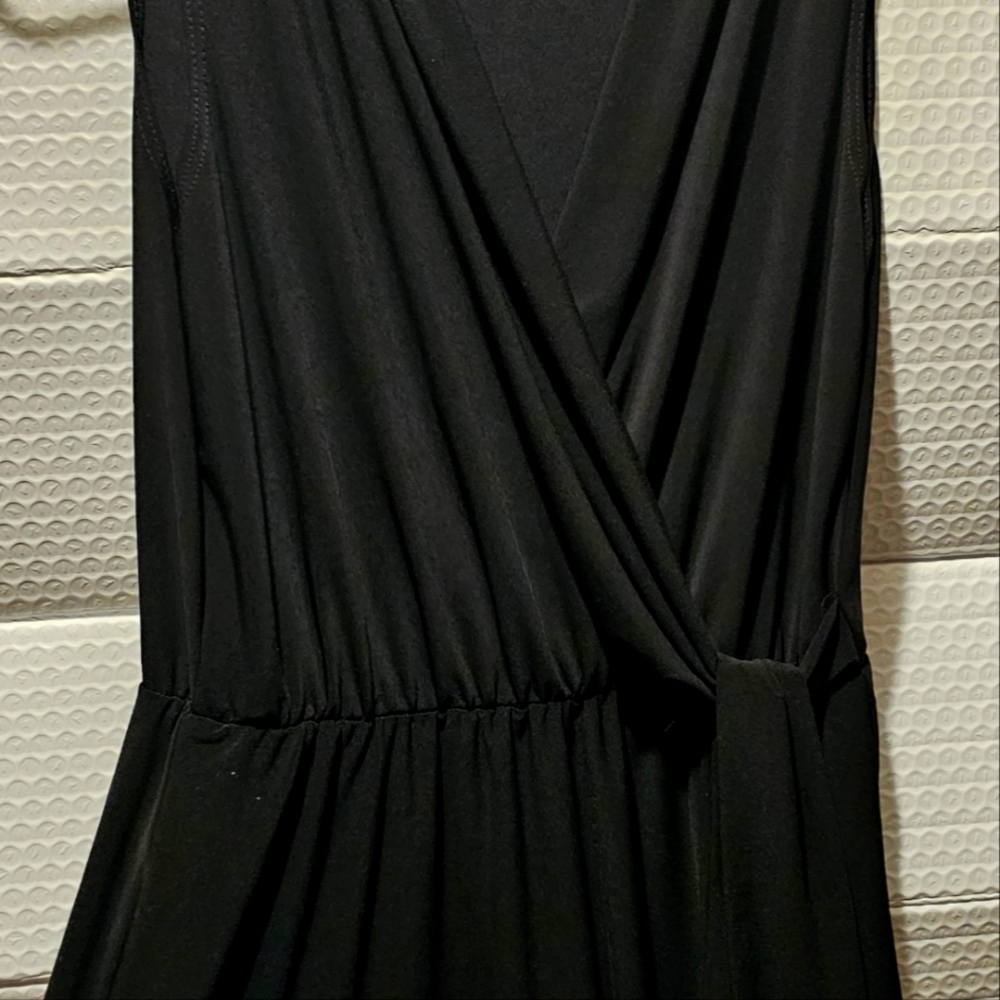Tahari Blk Dress NWT